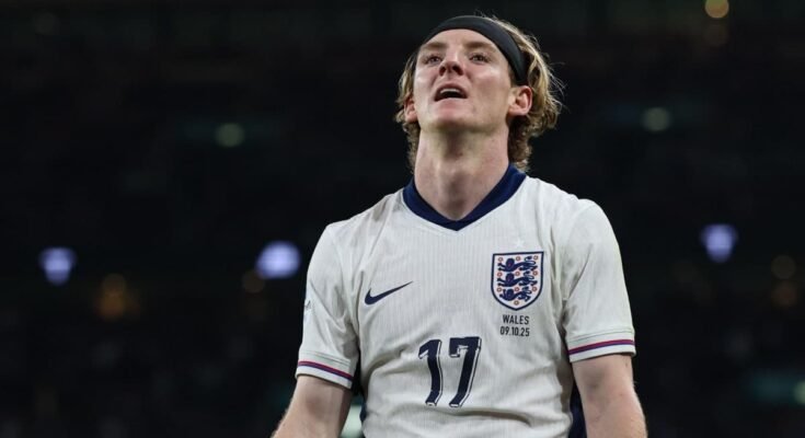 Anthony Gordon calls on England to play to its strengths rather than repeat Spain’s style in future tournaments

 G Trends