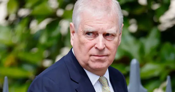 A British judge says police used illegal search warrants to seize former Prince Andrew’s property

 G trends