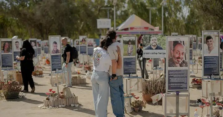 Israel mourns the October 7 attacks while Palestinians in Gaza live under the rubble of war – Watani

 G trends